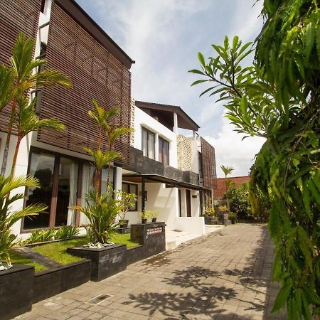 Kuta Ardenia Residence Екстериор снимка